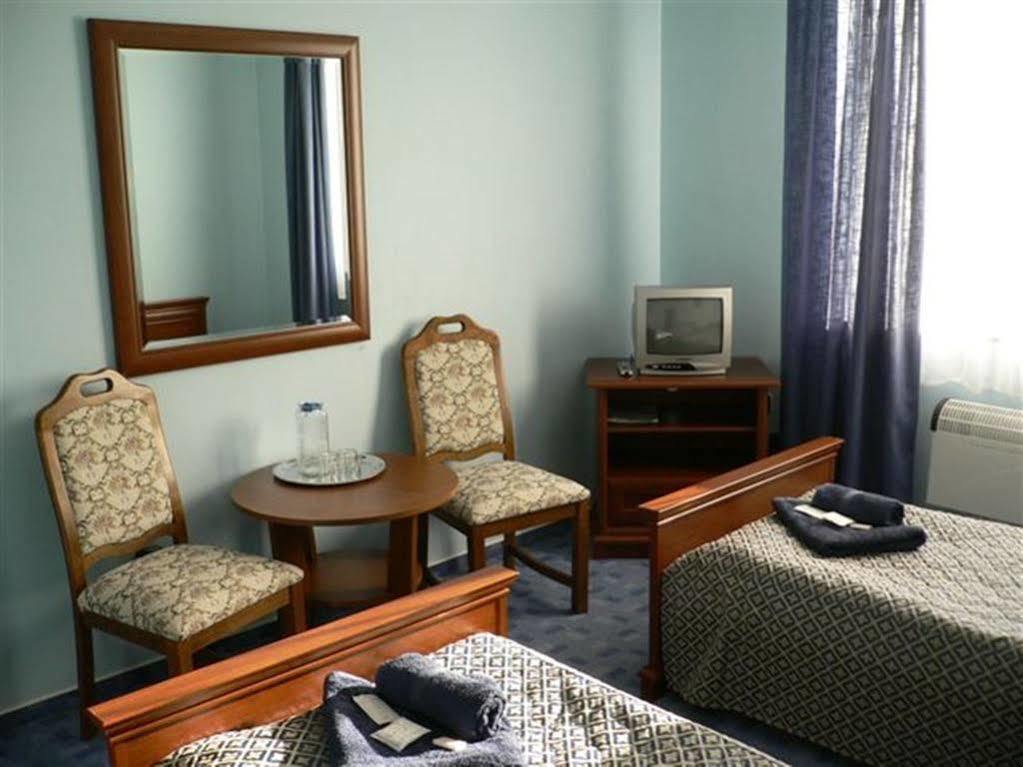 Villa Andy Прага Экстерьер фото