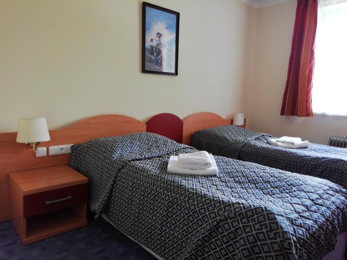 Villa Andy Прага Экстерьер фото