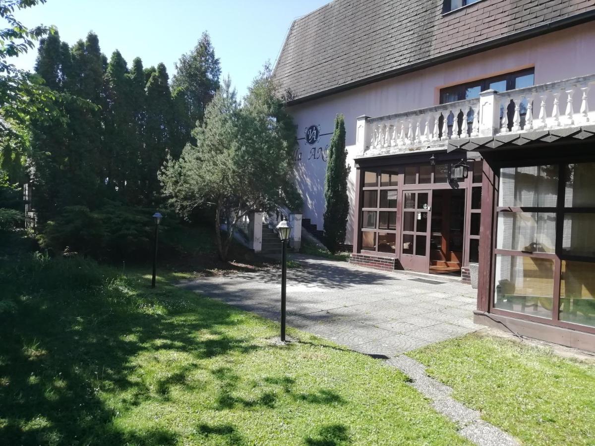 Villa Andy Прага Экстерьер фото